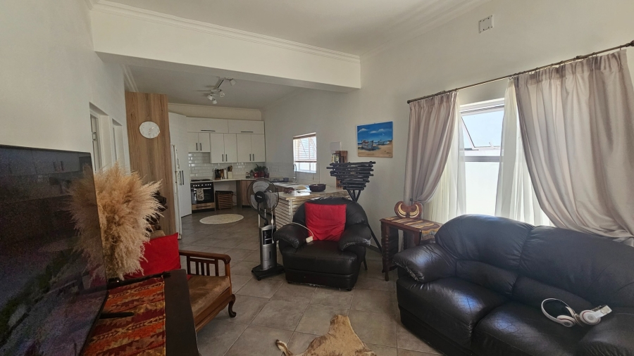 5 Bedroom Property for Sale in Britannia Bay Western Cape